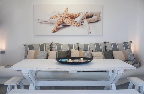 Logaras Apartamento | Paradise Blue