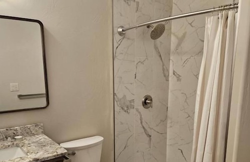 Gardiner Casa | Paradise Found! Heated Pool, Onsite Parking, Close to Gardiner Downtown