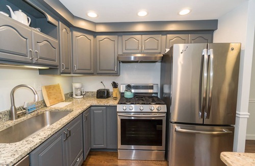 Fox Valley Casa | Paradise in Schaumburg