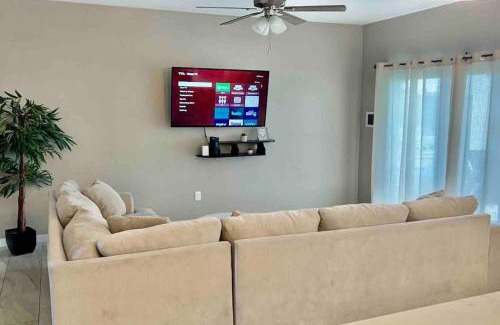 Lake Havasu City Casa | Paradise Oasis! Waterfall pool & spa