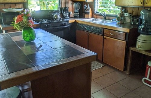 Keaau Apartamento | Paraíso tropical en un presupuesto!