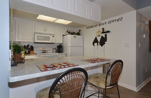 Palm Harbor Condominio | Condominio frente al mar "Paradise" con barco de 19 '