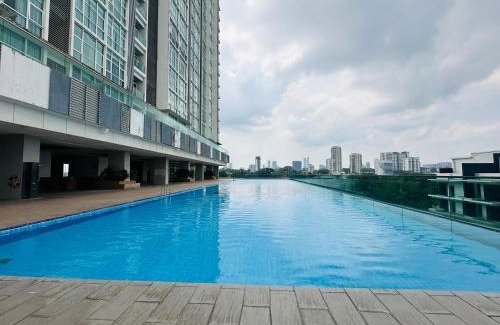 Central District Apartamento | Paragon Residence 8-12pax-Big Balcony with BBQ