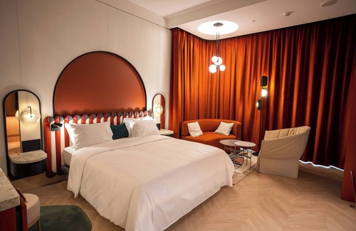 Old Tbilisi Hotel | Paragraph Golf & Spa Tabori, Autograph Collection