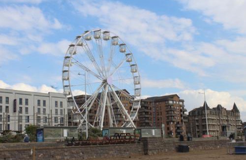 Weston-super-Mare Casa | Parasol Weston Guest House