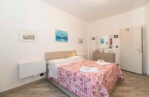 Turin Apartamento | Parco Paradiso & MM Marche Family Apartment