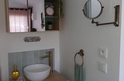 Saint-Pierre-es-Champs Cama Y Desayuno | Parenthèse Cosy guest room and private beauty salon
