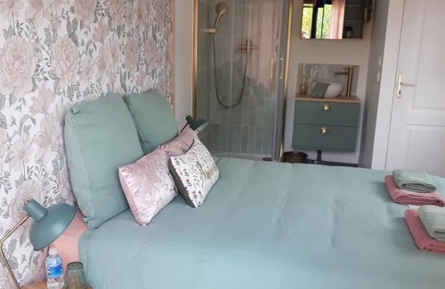 Saint-Pierre-es-Champs Cama Y Desayuno | Parenthèse Cosy guest room and private beauty salon