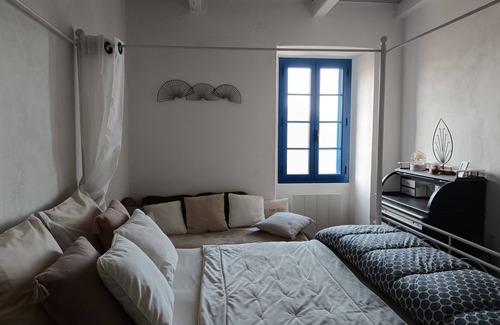 Santa-Lucia-di-Mercurio Cama Y Desayuno | PARFUMU DI CELU FAMILY HOME