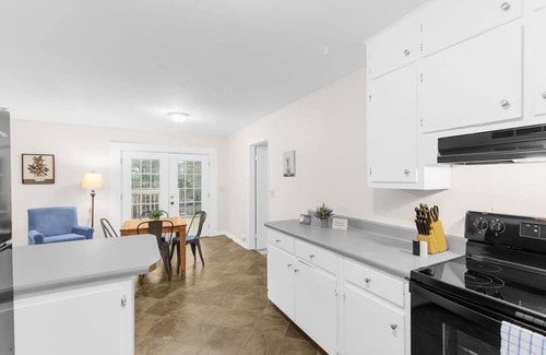 New Castle Casa | Park Drive Picturesque