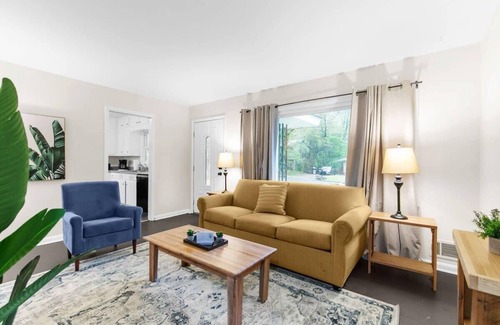 New Castle Casa | Park Drive Picturesque