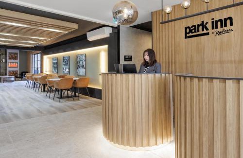 Parkville Hotel | Park Inn by Radisson Melbourne Carlton