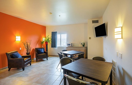 Grand Island Hotel | Motel 6 Grand Island, NE