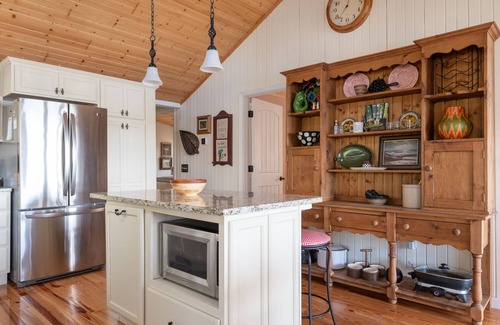 Oxford Casa | Parker Lake House with Outdoor Hot Tub with Lake View
