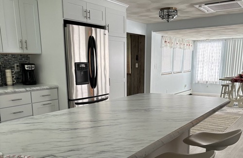 Brookville Casa | Parkers Stay and Play is steps from the Pinecrest Country Club.