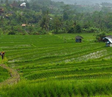 Sidemen Hotel | parkir