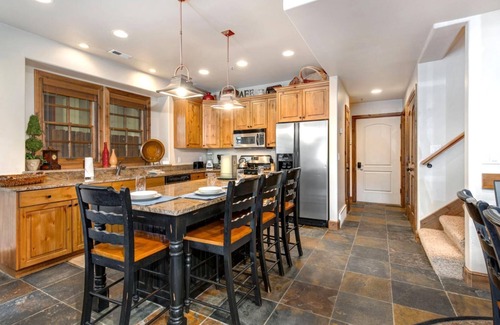 North Park City Casa | ParkSide 4 Bedrooms PPS-1416 by KBM