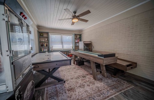 Clarkdale Casa | Parkside Place Entire Home in Acworth