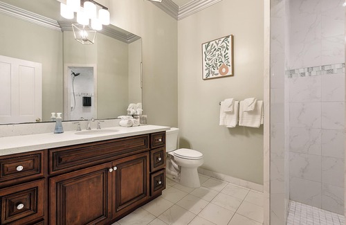 French Quarter Hotel | Parkside Villas, 6 Historic Guesthouses, Sleeps 26