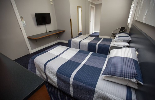 Orange Hotel | Parkview Hotel Orange