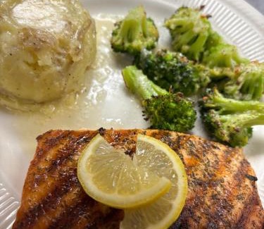 Toivola Hotel | Parkview Lodge and Grill