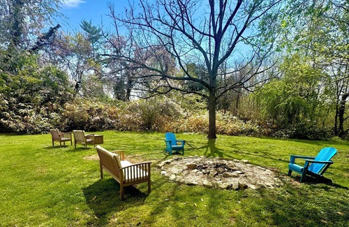 Asheville Cabaña | Recién instalado jacuzzi! Cerca de Asheville !!!Tiro de piedra de West Asheville!