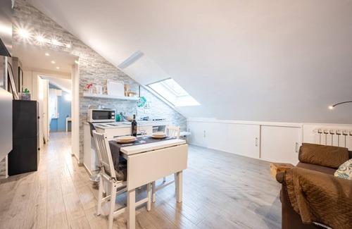 San Leonardo Apartamento | Parma Sweet Mansarda Apartment