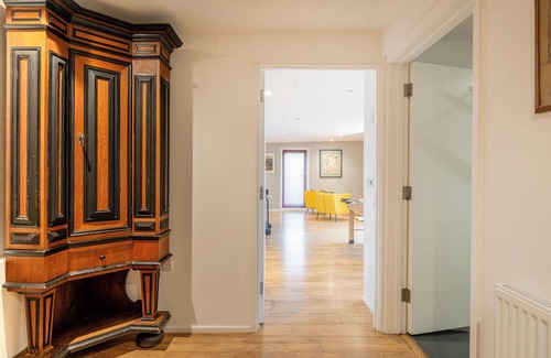 Birlingham Casa | Parsons Pleck-6BD with Swimming Pool