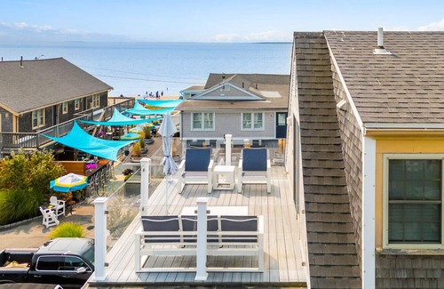Silver Beach Condominio | Partial Ocean View Studio w/ Private Deck (308)