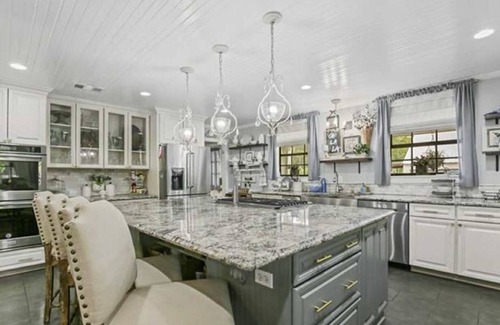 Madisonville Casa | Party in New Orleans, Rejuvenate in Madisonville! 528 Hwy 1085, Madisonville, LA