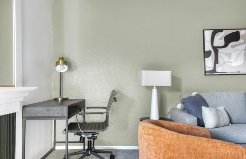 Pasadena Apartamento | Pasadena 1BR w gym pool nr Colorado Ave LAX-861