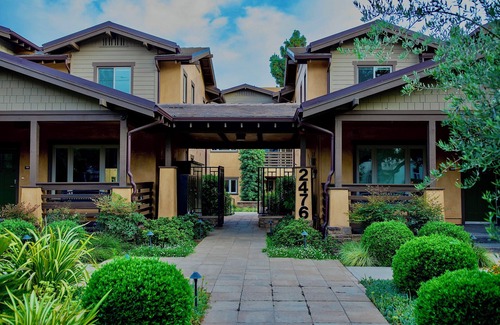 Lamanda Park Apartamento | Pasadena great location stunning apt