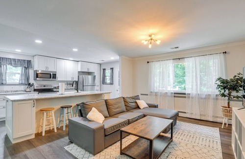Pasadena Casa | Pasadena Hideaway w/ Game Room & Fire Pit!