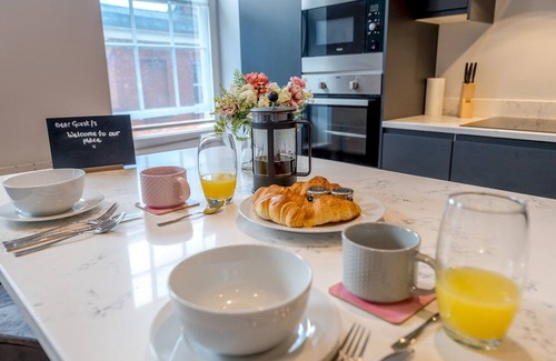 Shrewsbury Apartamento | Pass the Keys | 5B One bedrom Central Modern Apartment