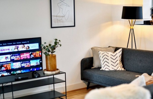 St. Thomas Apartamento | Pass the Keys | Bays Reach - Stylish 2 bed apartment with parking