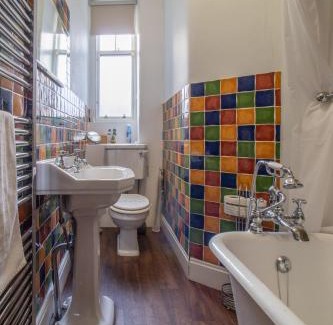 North West Apartamento | Pass the Keys Beautiful, traditional 2 bed flat w free parking