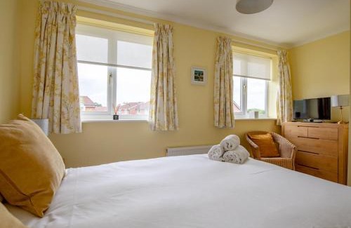 Shrewsbury Casa | Pass the Keys Cheerful and modern one bedroom home with parking