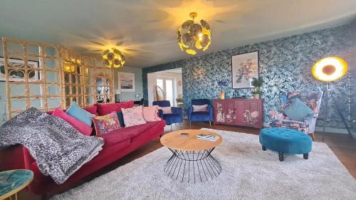 Amlwch Casa | Pass the Keys Coastal Boutique Luxury Home With Sea Views