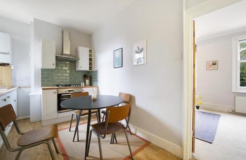 Kilburn Casa | Pass the Keys Cosy apartment in Kilburn