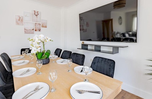 Hawkwell Casa | Pass the Keys Hawkwell Retreat 5 Bedroom home Hockley