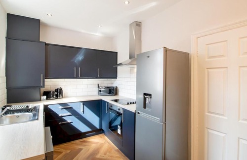 Blyth Casa | Pass the Keys Stylish Terrace with Free Parking