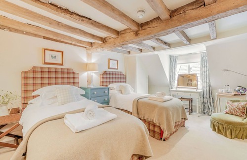 East Dean and Friston Hotel | Patience - Tiger Inn