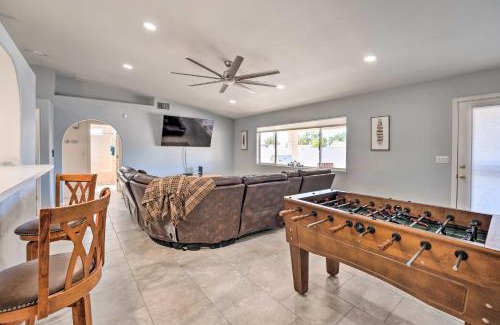 Lake Havasu City Casa | Patio and Fire Pit Central Home in Lake Havasu City