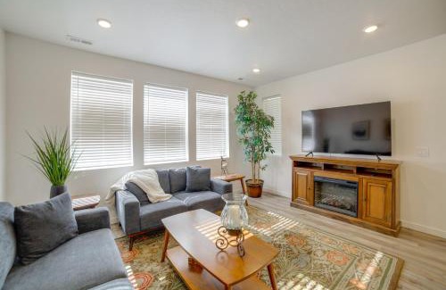 Eagle Casa | Patio, Park and Peace Skyview Landing in Eagle!