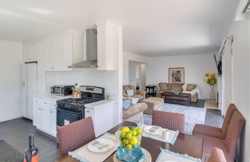 Lake View Terrace Casa | Patio & Yard: LA Area Home Near Hospitals