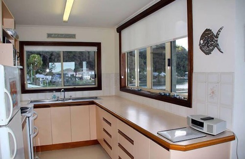 Patonga Casa | Patonga Beach House Bach