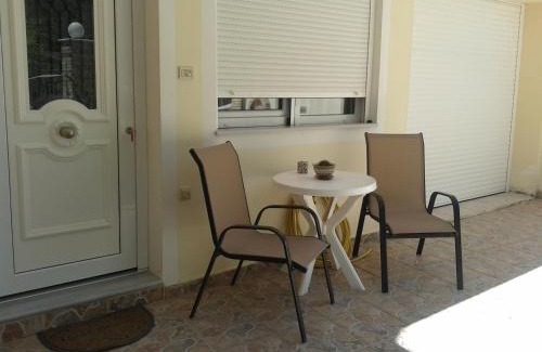 Zavlani Apartamento | Patra - Cute studio near center
