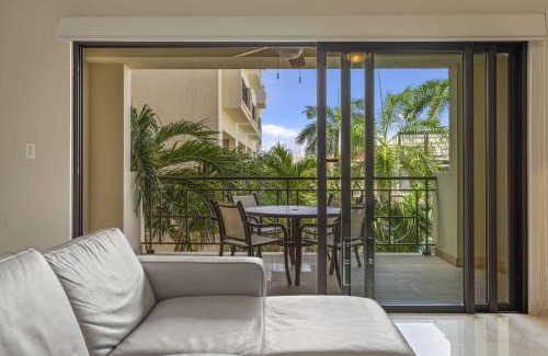 Washington Casa | PC209 - Pool View - Perfect for families or group - Close to Palm Beach - 2BR