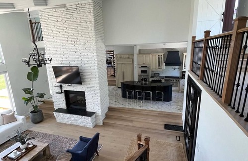 Bradford West Gwillimbury Casa | Peaceful Country Escape | Smart Home, Near Wonderland & Lake Simcoe