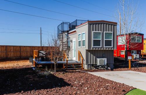 Apple Valley Casa | Peace and Tranquility private hot tub deck and bbq